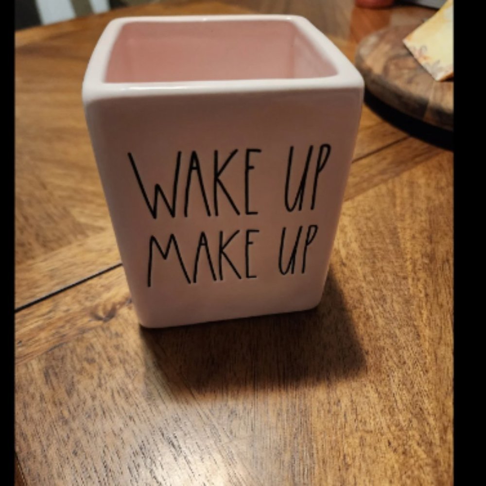 Rae Dunn Makeup Brush Holder